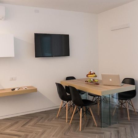 Terrazze Dei Tigli Appartement Riva del Garda Buitenkant foto